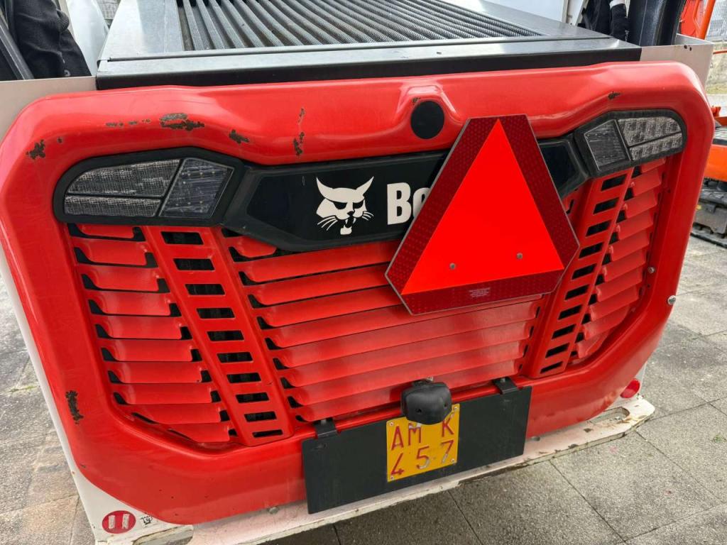 Bobcat S76 Photo 3