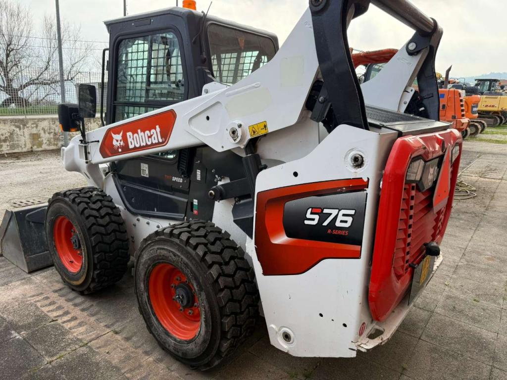 Bobcat S76 Photo 7