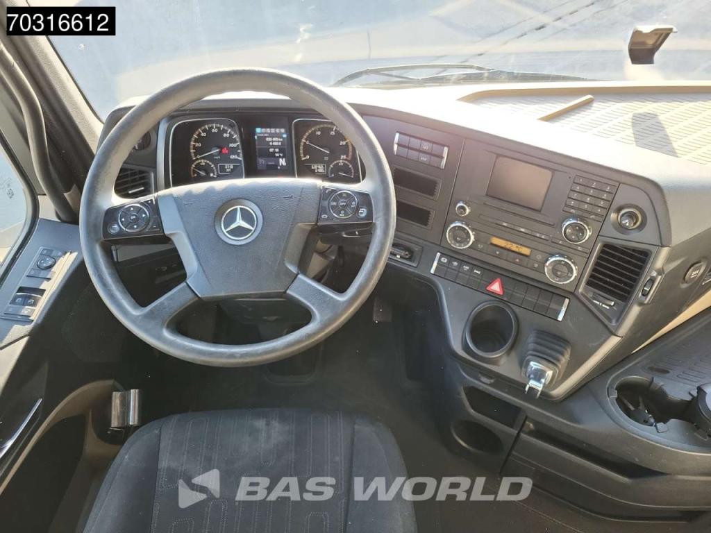 Mercedes-Benz Actros 1851 4X2 StreamSpace Retarder Photo 22