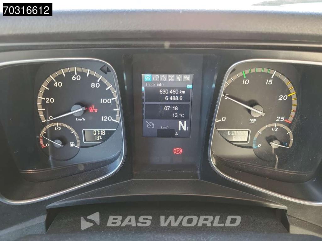 Mercedes-Benz Actros 1851 4X2 StreamSpace Retarder Photo 28