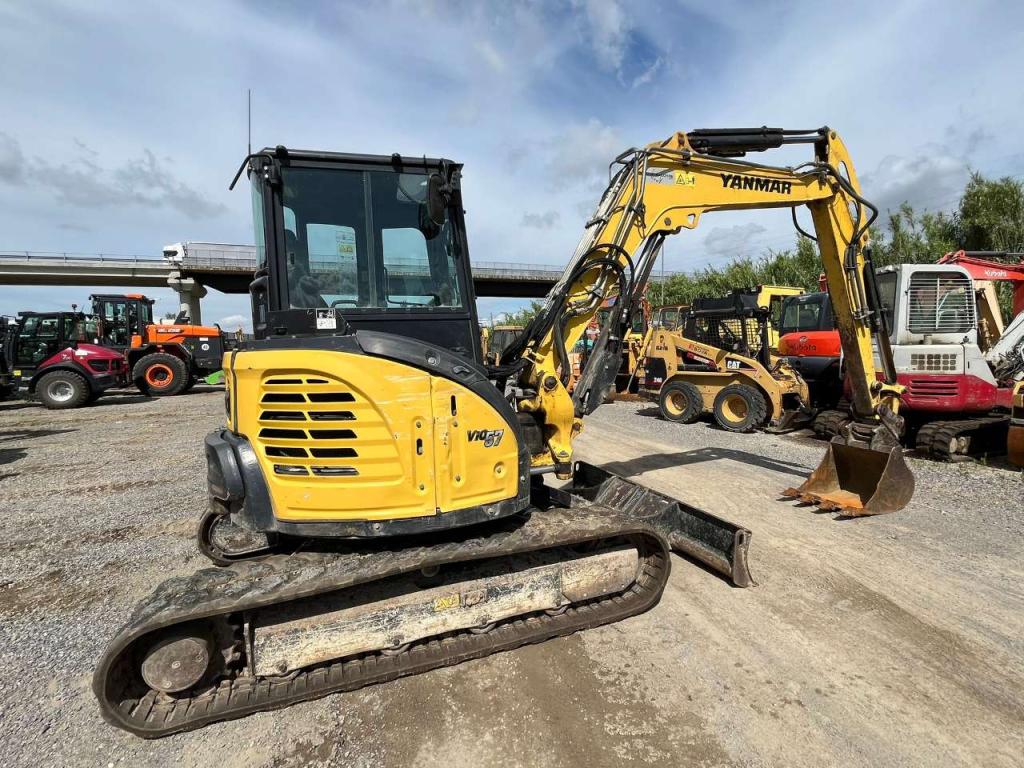 Yanmar VIO 57-6 Photo 3