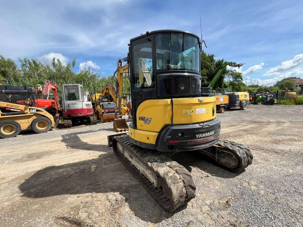 Yanmar VIO 57-6 Photo 6