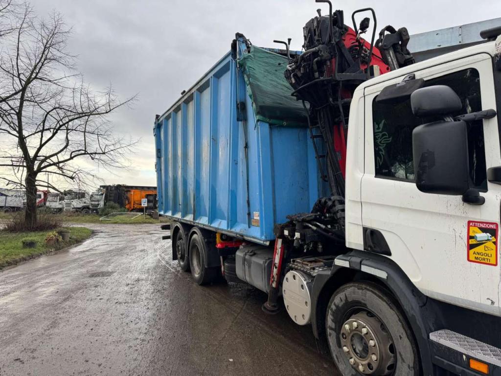 Scania R 340 Photo 15