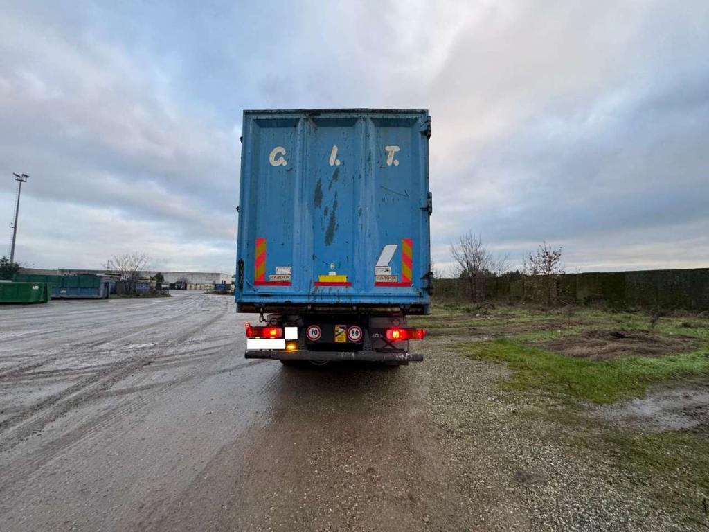 Scania R 340 Photo 4