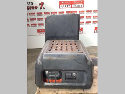 Tiroir de rangement pour Hitachi ZX160LC en vente par Massucco T. Srl Area Ricambi