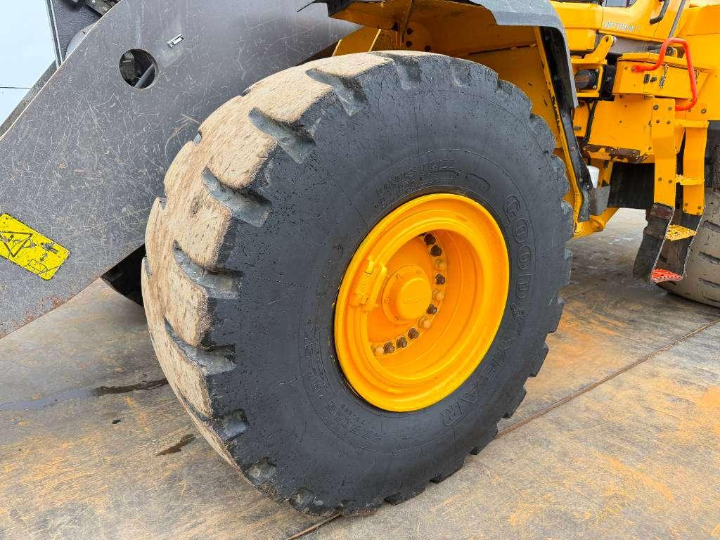 Volvo L180H - German Machine / Automatic Greasing Photo 25
