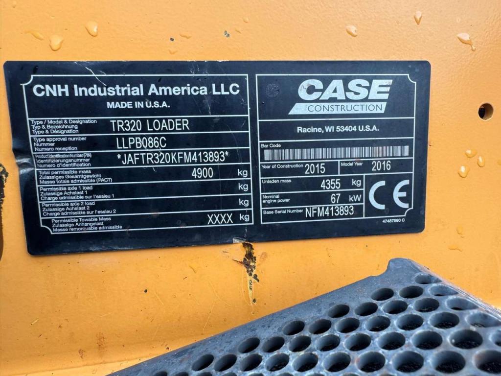 Case TR320 Photo 11