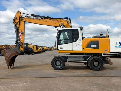 Liebherr A920 en vente par Big Machinery