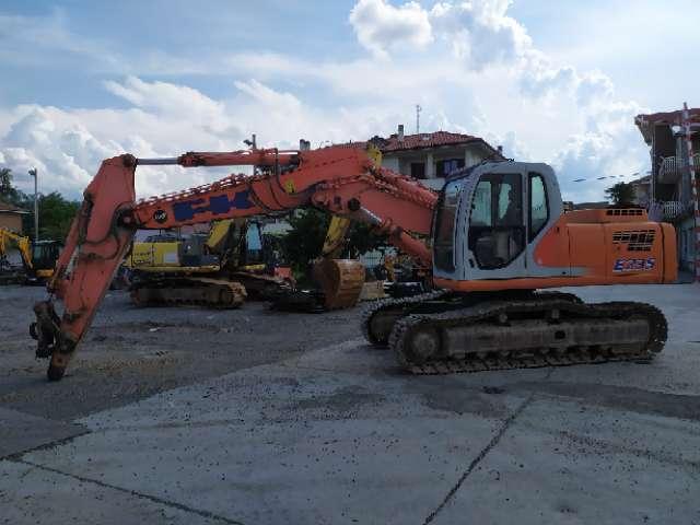 Fiat Kobelco E235 Photo 3