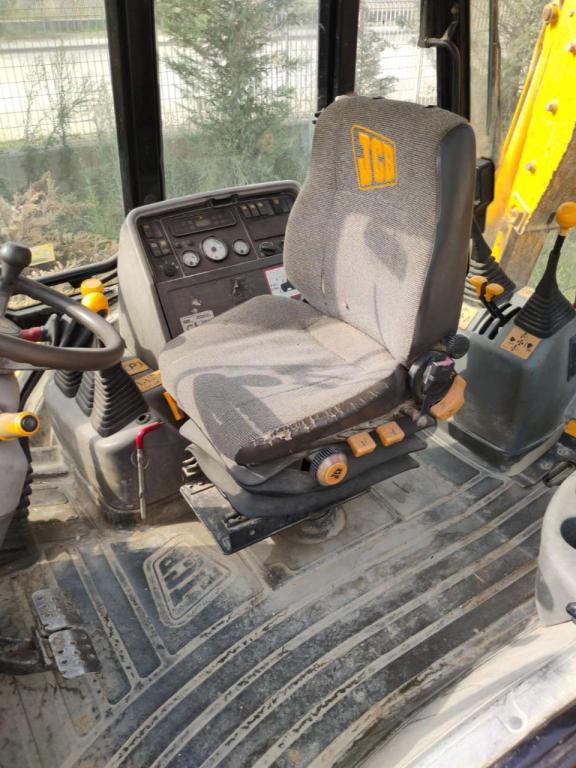 JCB 3CX Photo 2