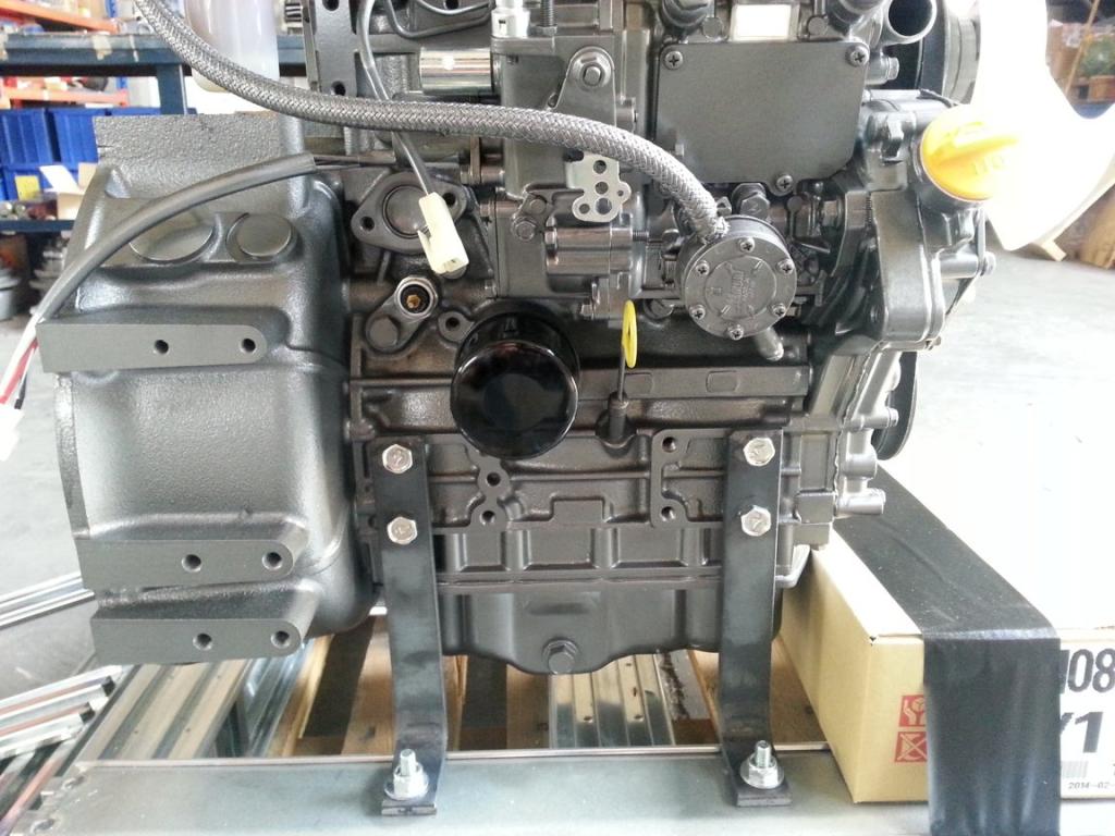 Yanmar 3TNV70 Photo 3