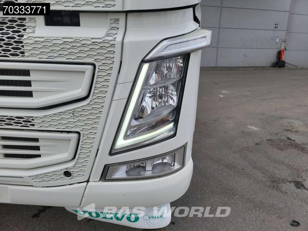 Volvo FH 500 FH 4X2 Hydraulic Navi Photo 10