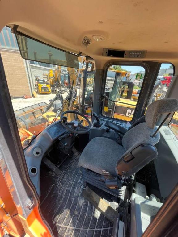 Doosan DL300 Photo 6