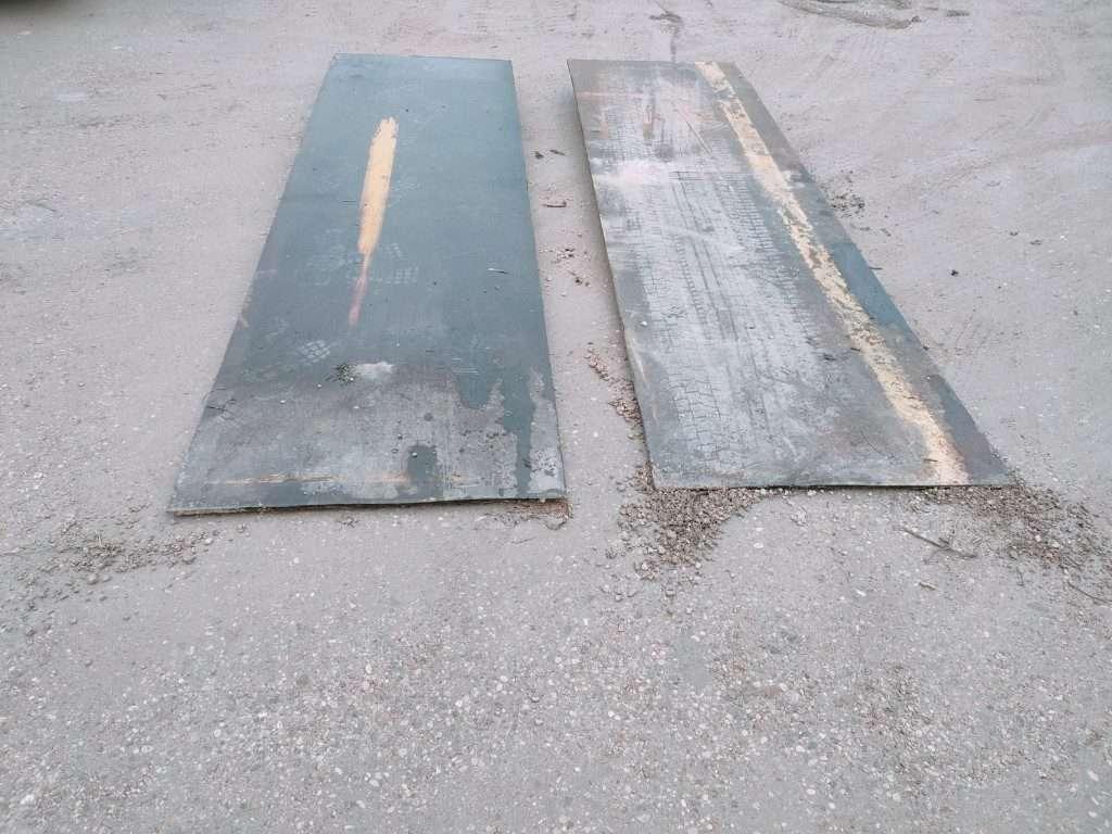 PEDANE IN FERRO PER CONTAINER Photo 2