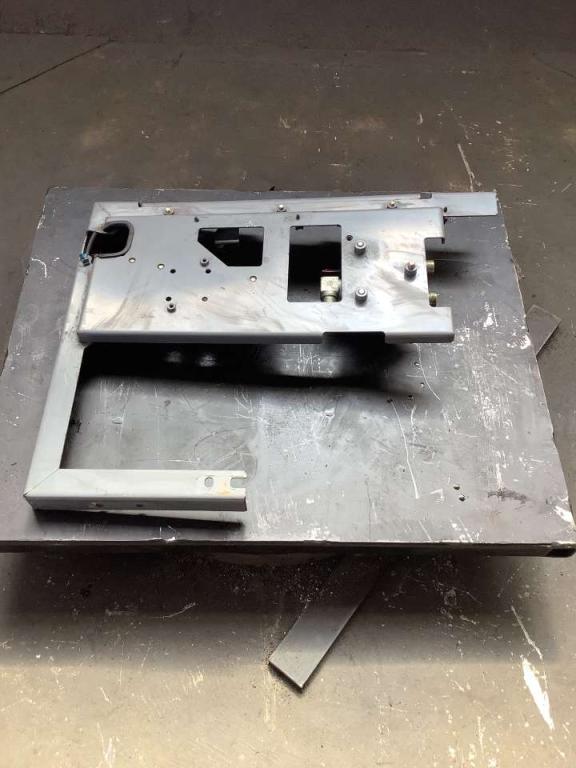 Capot et panneau de carrosserie pour Hitachi ZX 135-5 Photo 5