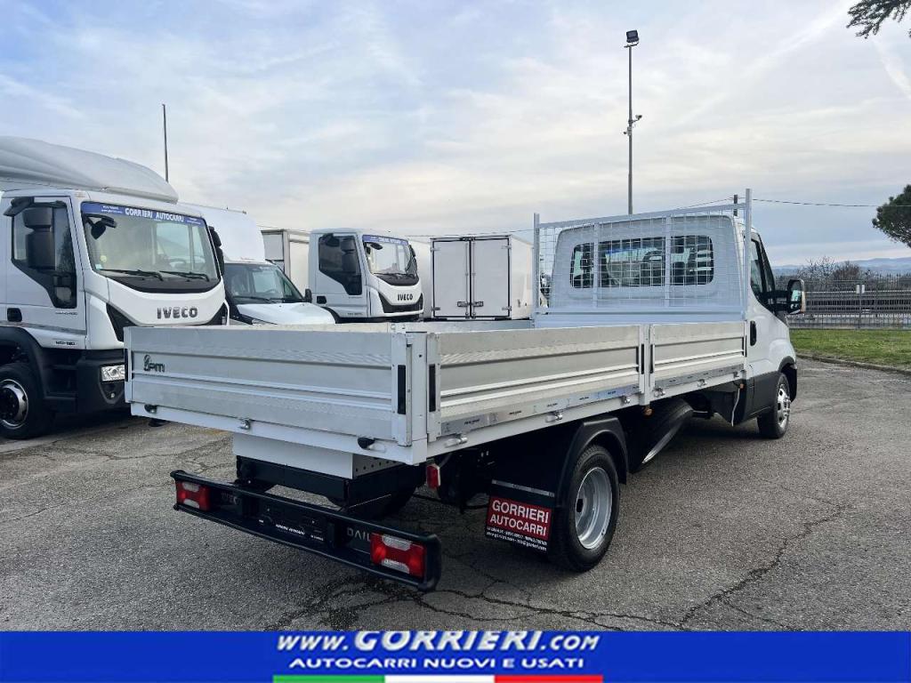 Iveco 35-140 Photo 3