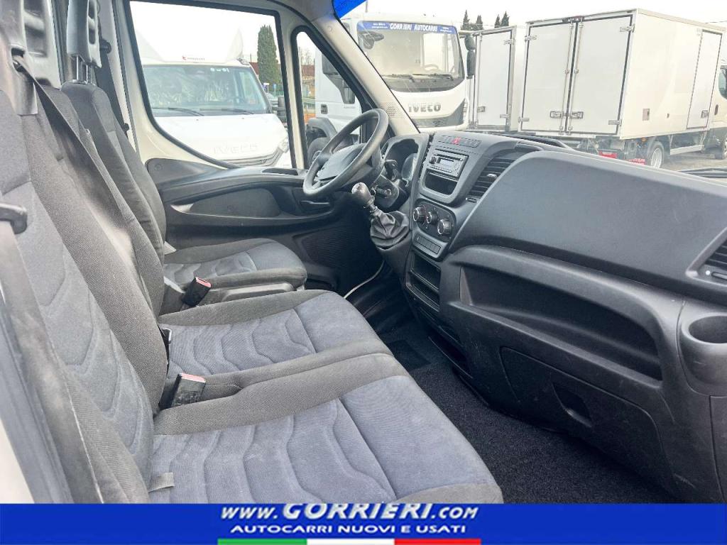 Iveco 35-140 Photo 8