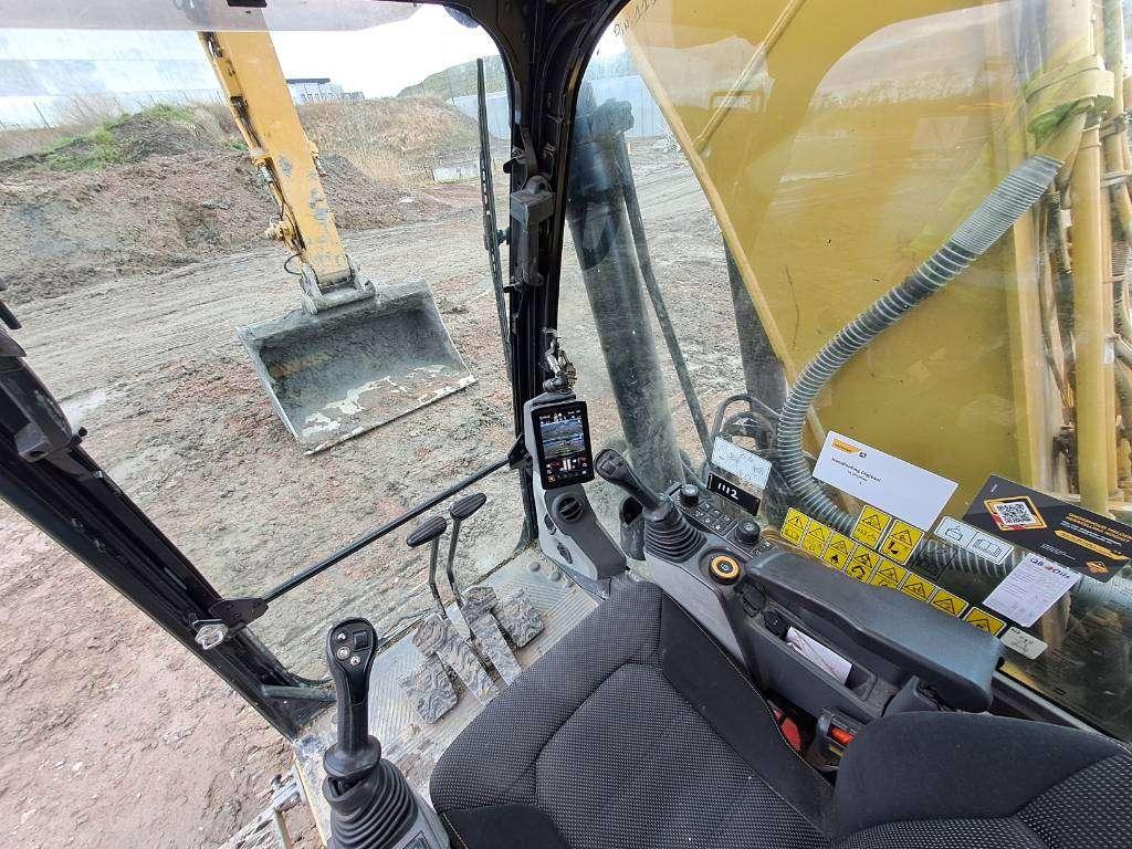 Caterpillar 320 Photo 19