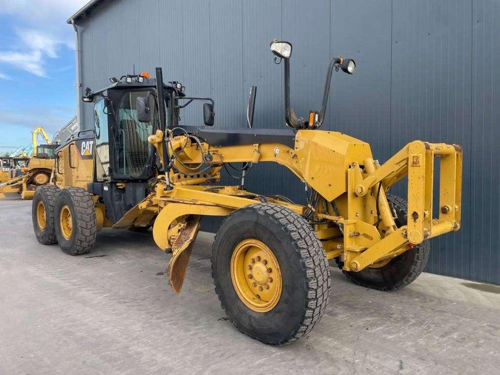 Caterpillar 140M Photo 6