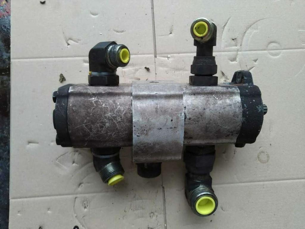 Pompe hydraulique pour Caterpillar 988G Photo 1