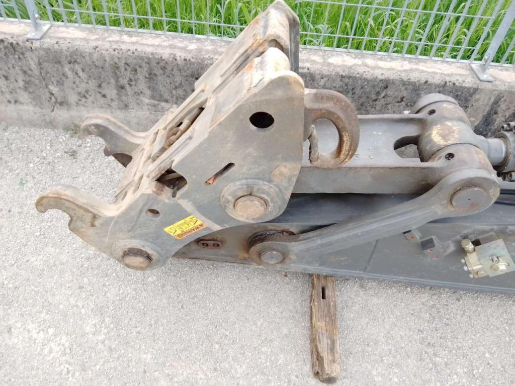 Volvo EC210 Photo 3