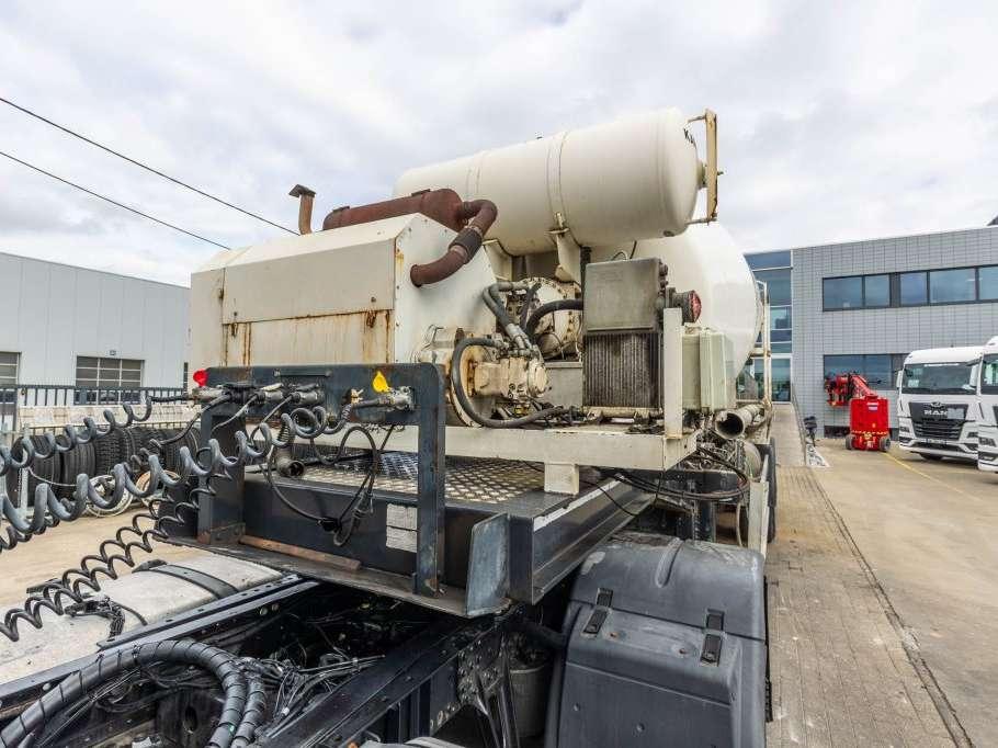 Renders BETON MIXER 12M3 + MOTOR (MALAXEUR/MISCHER) Photo 7