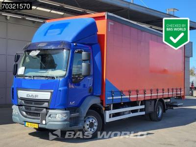 Daf LF 210 LF 4X2 14tons NL-Truck Curtainsides 1500kg Ladebordwand Automatic Euro 6 en vente par BAS World B.V.
