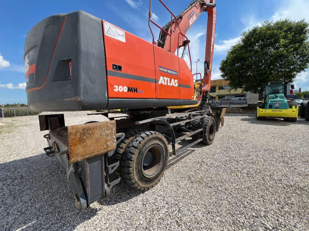 Atlas 300MH Photo 7