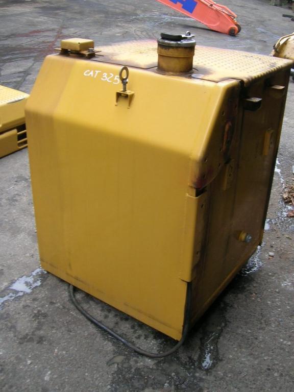 Réservoir de carburant pour Caterpillar 325 D Photo 1