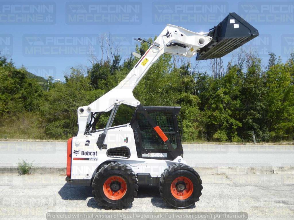 Bobcat S850 HF Photo 10