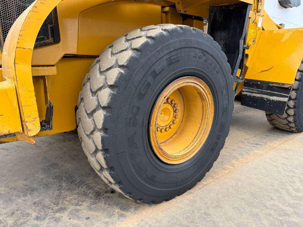 Caterpillar 938G - Automatic Greasing / Excellent Condition Photo 23