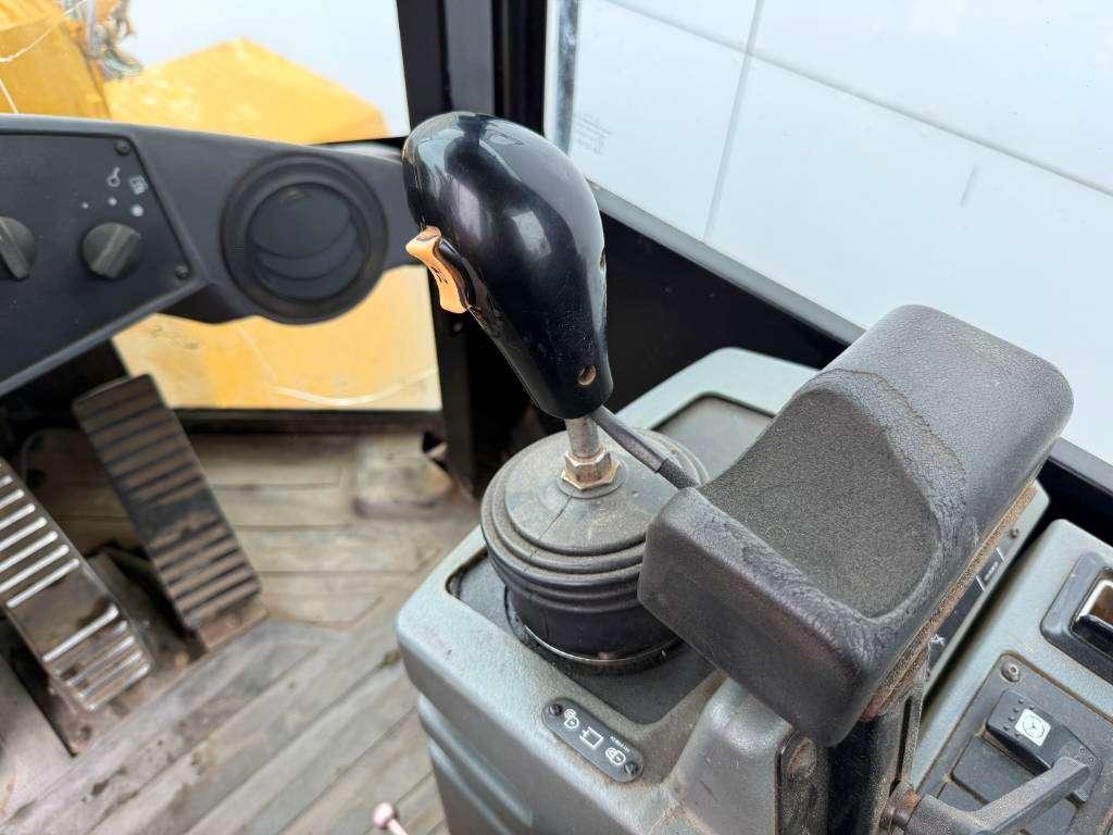 Caterpillar 938G - Automatic Greasing / Excellent Condition Photo 8