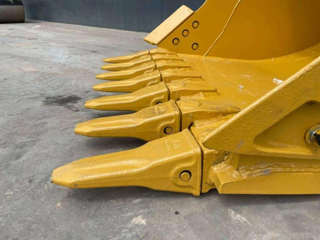Caterpillar 349D2 - TB Photo 21