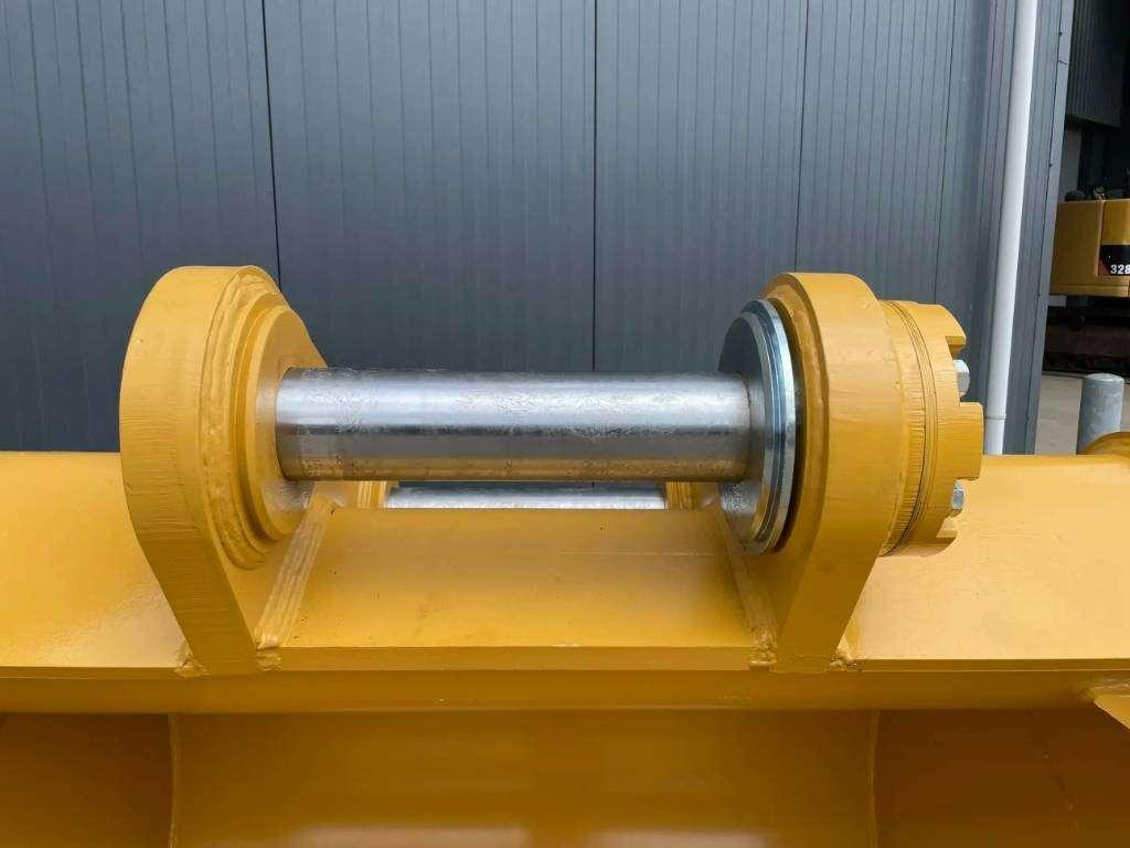 Caterpillar 349D2 - TB Photo 29