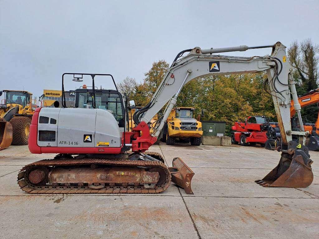 Takeuchi TB2150 Photo 5