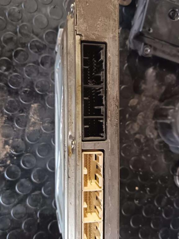 Boîte de jonction pour Hitachi ZW 250 Photo 2