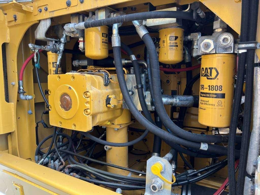 Caterpillar 374FL ME | U/C 70%! Photo 28