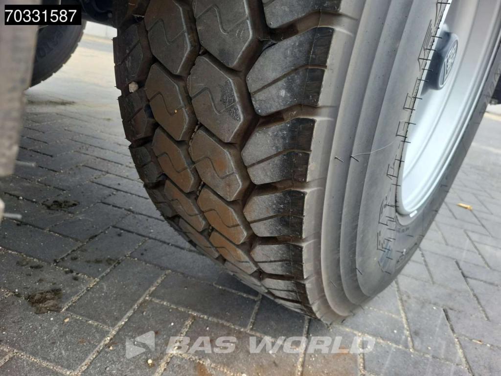 Kässbohrer XS 3 axles NEW Lift Axle Steel Photo 16