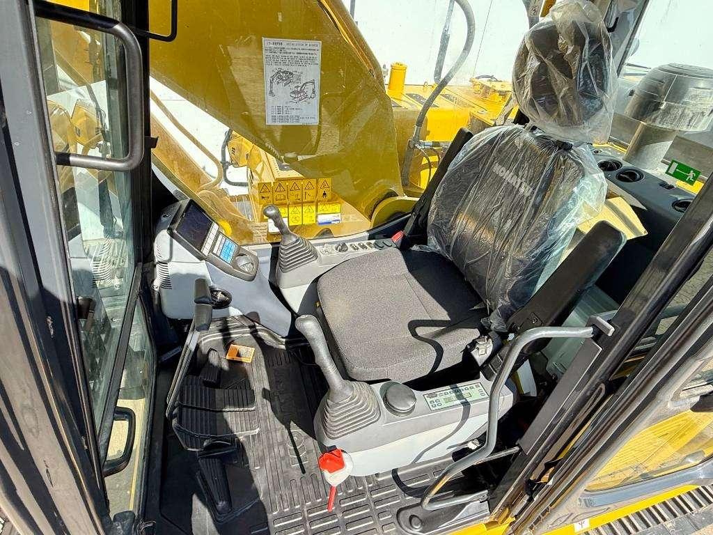 Komatsu PC210LC-10M0 - New / Unused / Hammer Lines Photo 8