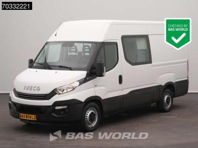 Iveco Daily 35S14 Automaat L2H2 Dubbel Cabine Trekhaak Airco Cruise Doka Mixto A/C Double cabin Towbar Cr en vente par BAS World B.V.