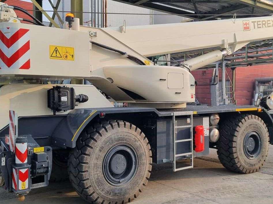 Terex RT1070 Photo 2
