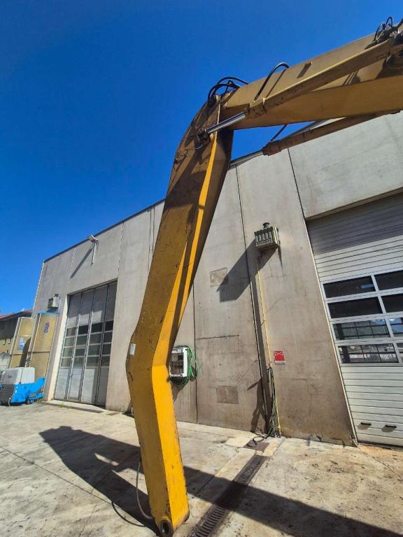Caterpillar M325D Photo 4