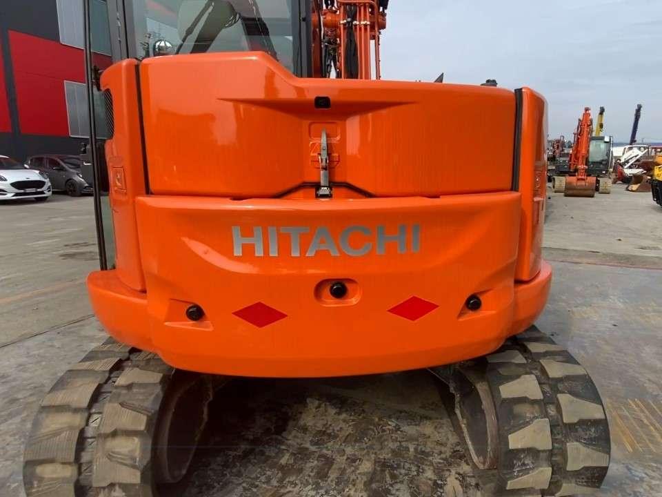 Hitachi ZX85USB-5A Photo 12