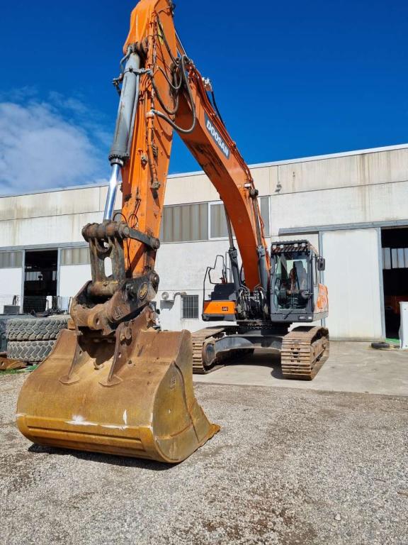 Doosan DX340LC-5 Photo 2