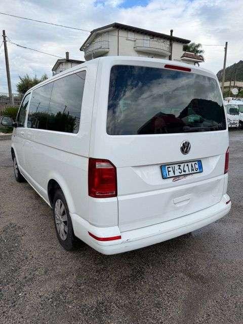 Volkswagen KOMBI 9 posti Photo 4