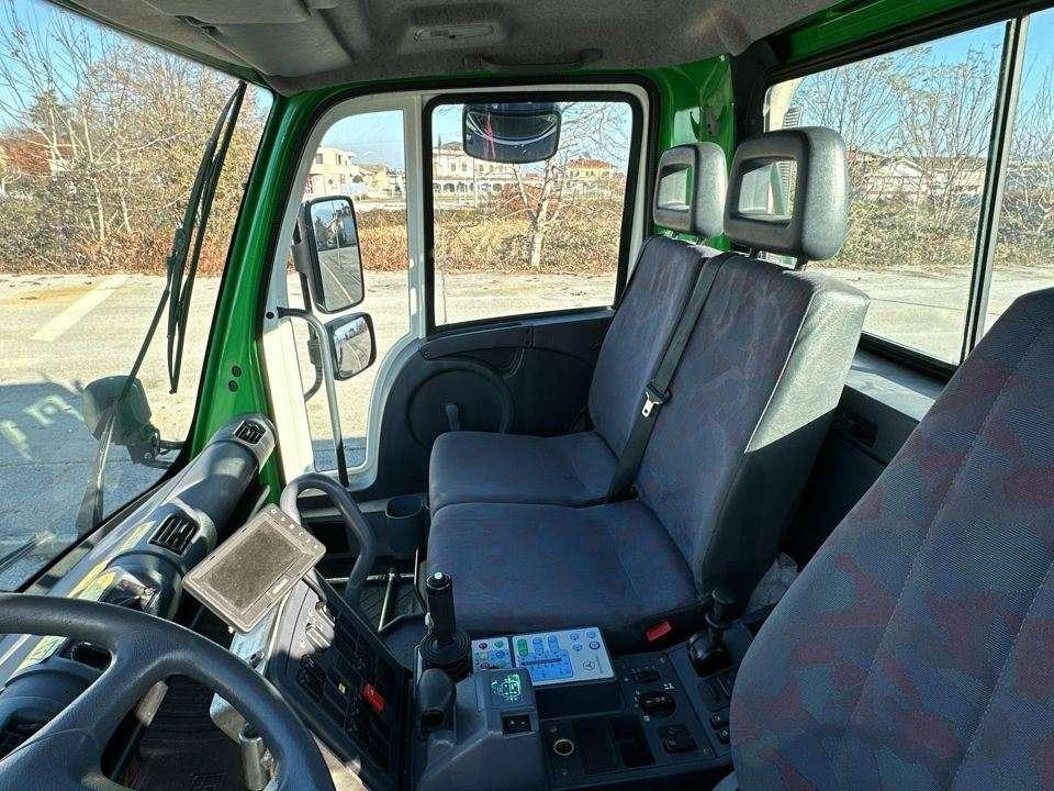 Mercedes-Benz Unimog 405 4X4 Photo 11