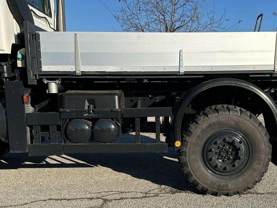 Mercedes-Benz Unimog 405 4X4 Photo 5