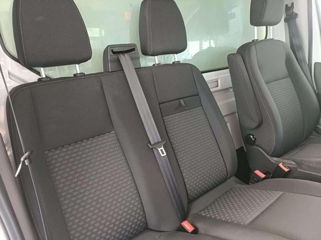 Ford Transit Photo 19
