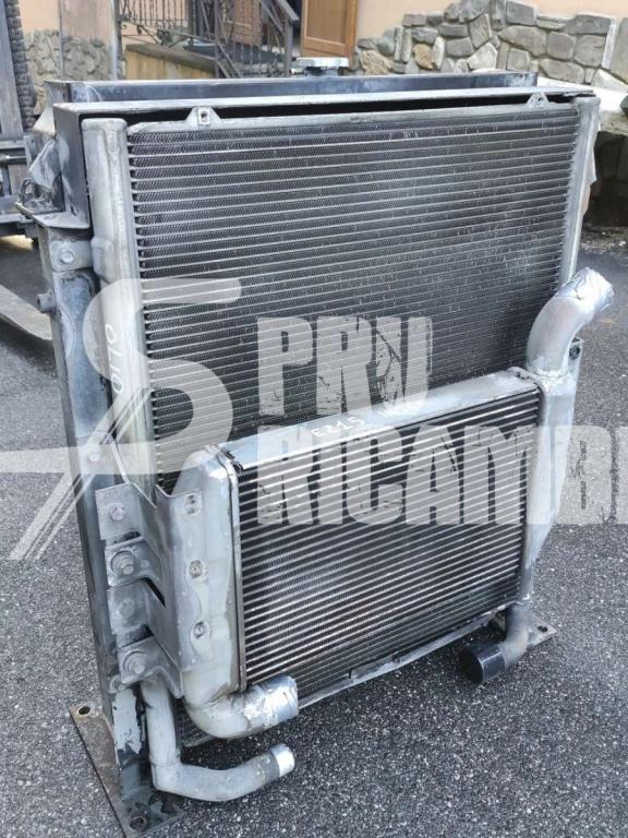Refroidisseur d'huile hydraulique pour New Holland E 215 Photo 1