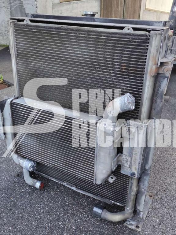 Refroidisseur d'huile hydraulique pour New Holland E 215 Photo 2